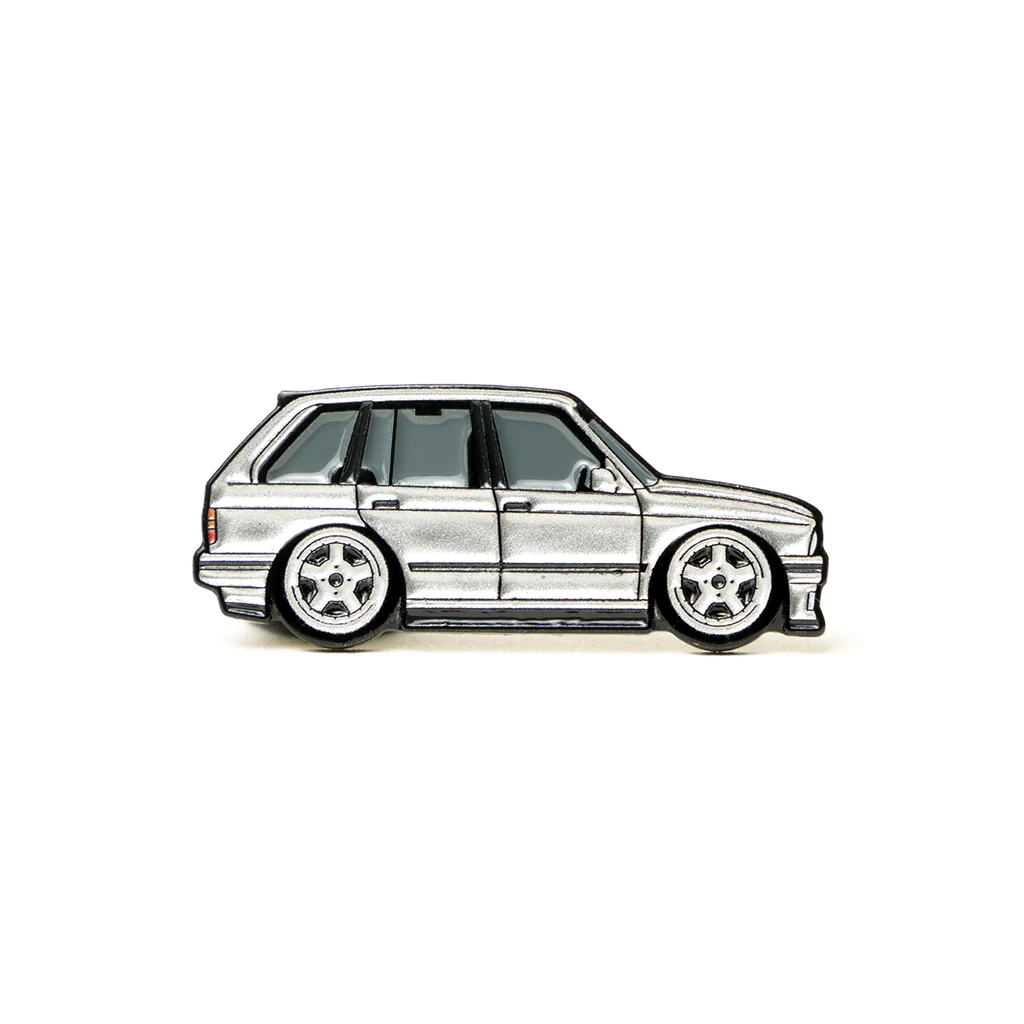 E30 Touring - @RPM