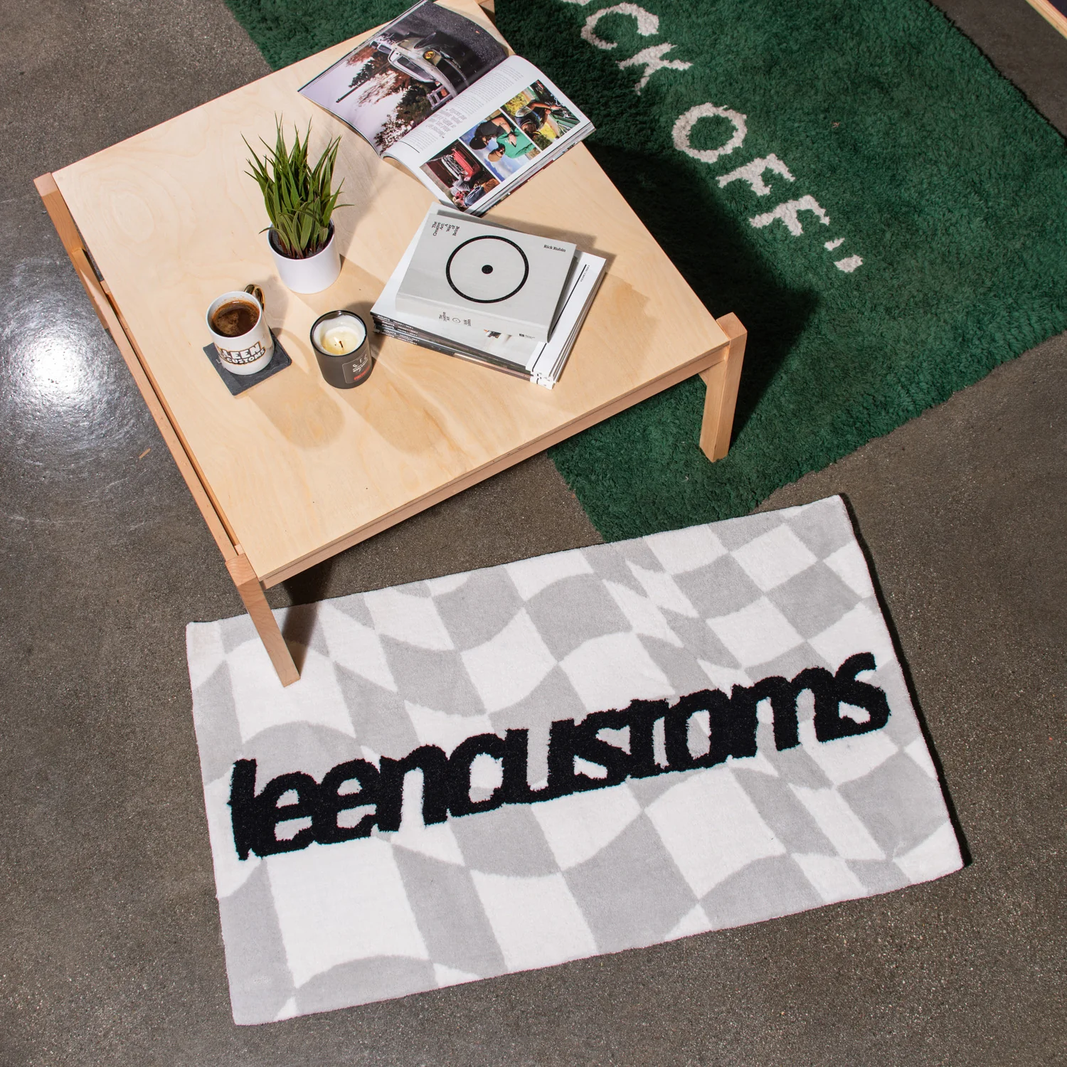 LC "Race Division" Rug - Image 2